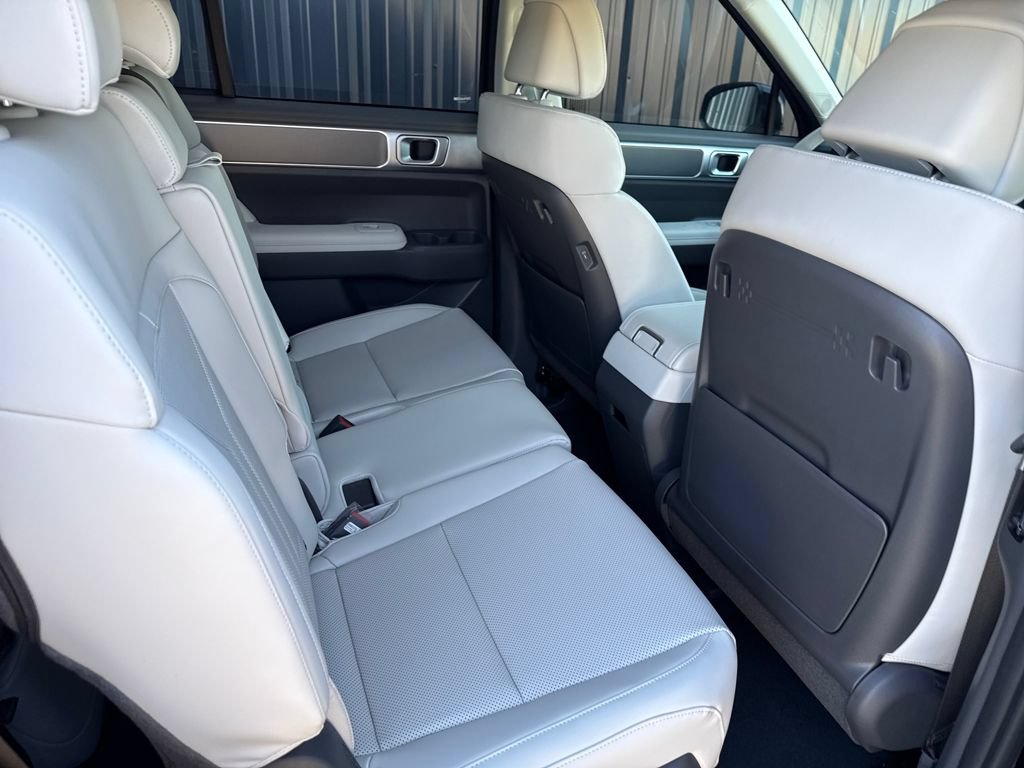 New 2026 Hyundai Santa Fe SEL FWD image 16