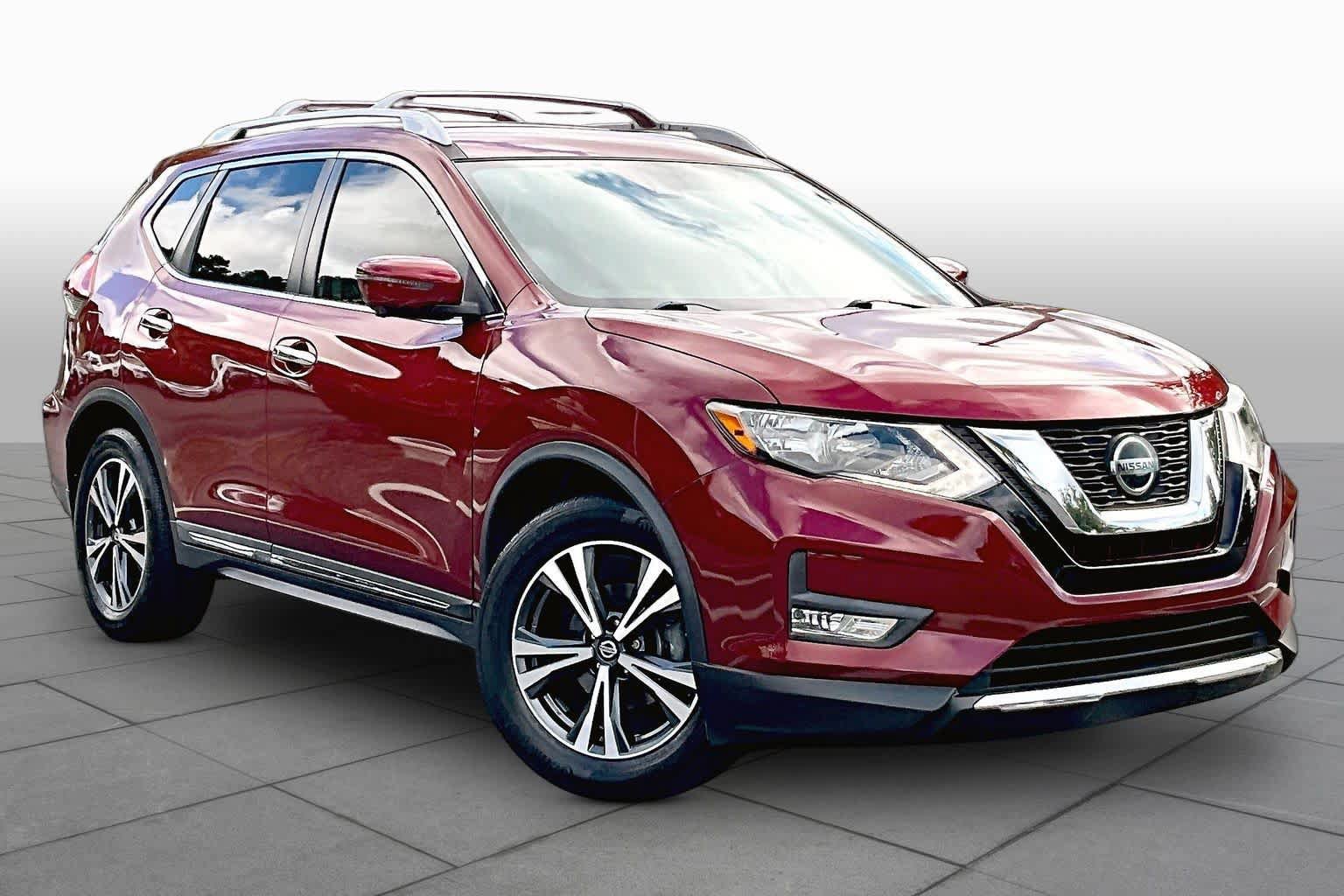 Used 2018 Nissan Rogue SL FWD image 3