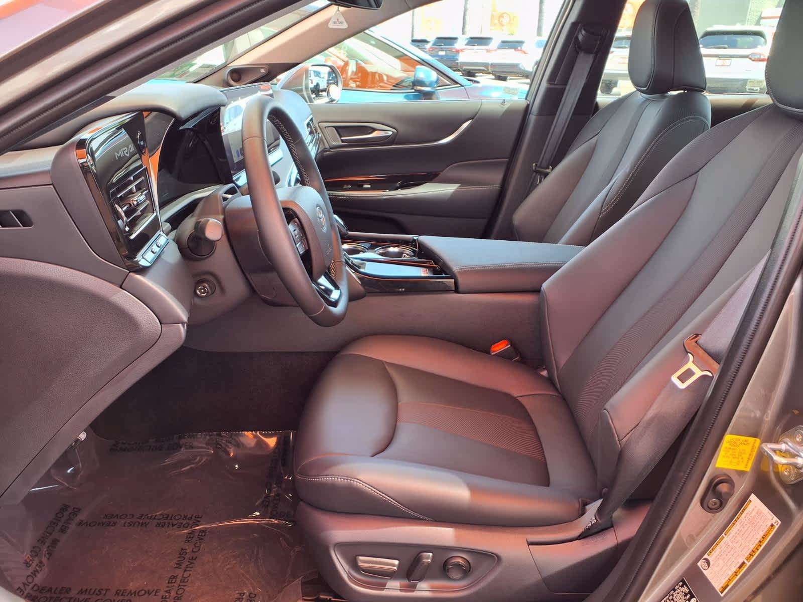 Used 2026 Toyota Mirai RWD image 15