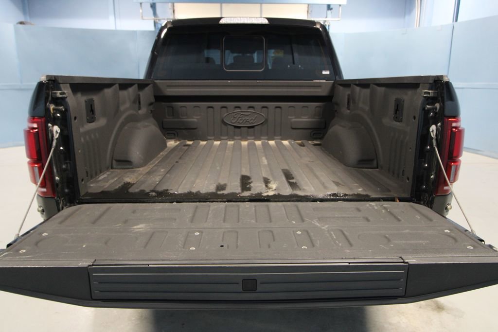 Used 2019 Ford F150 Raptor w/ Equipment Group 802A Luxury image 45