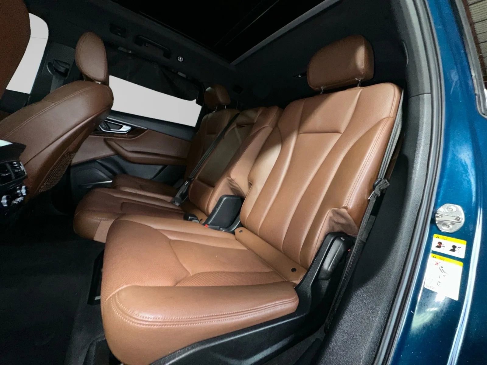 Used 2018 Audi Q7 3.0T Prestige w/ Prestige Package image 18