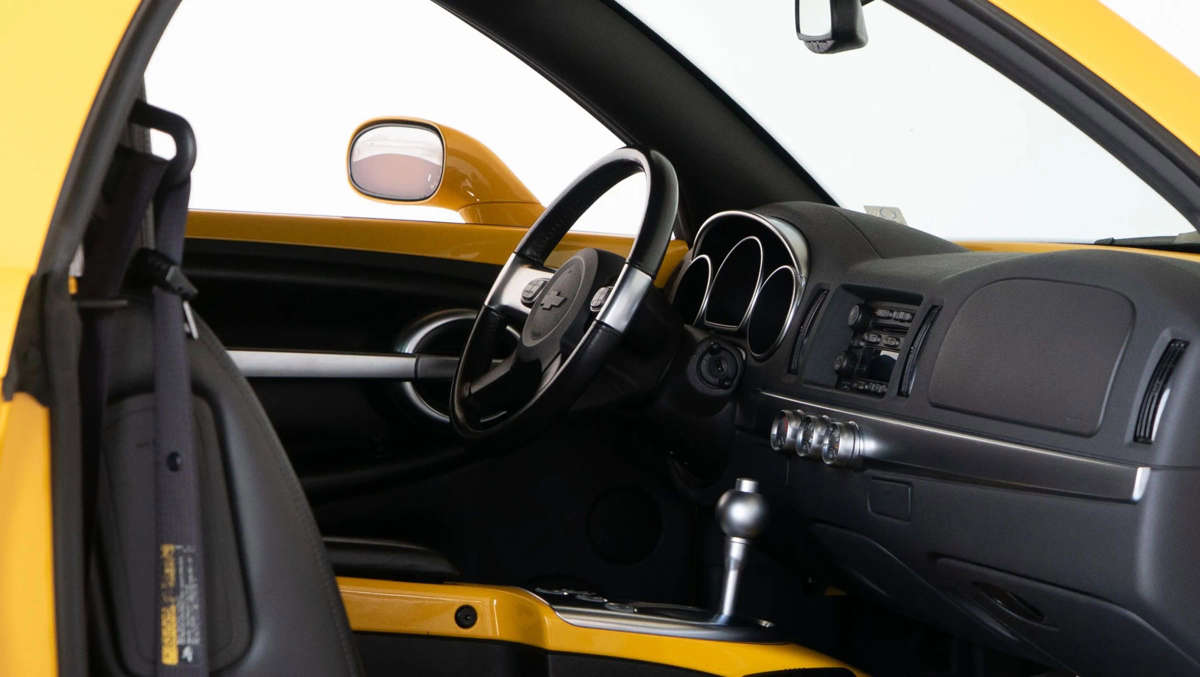 Used 2006 Chevrolet SSR w/ Preferred Equipment Group RWD image 57