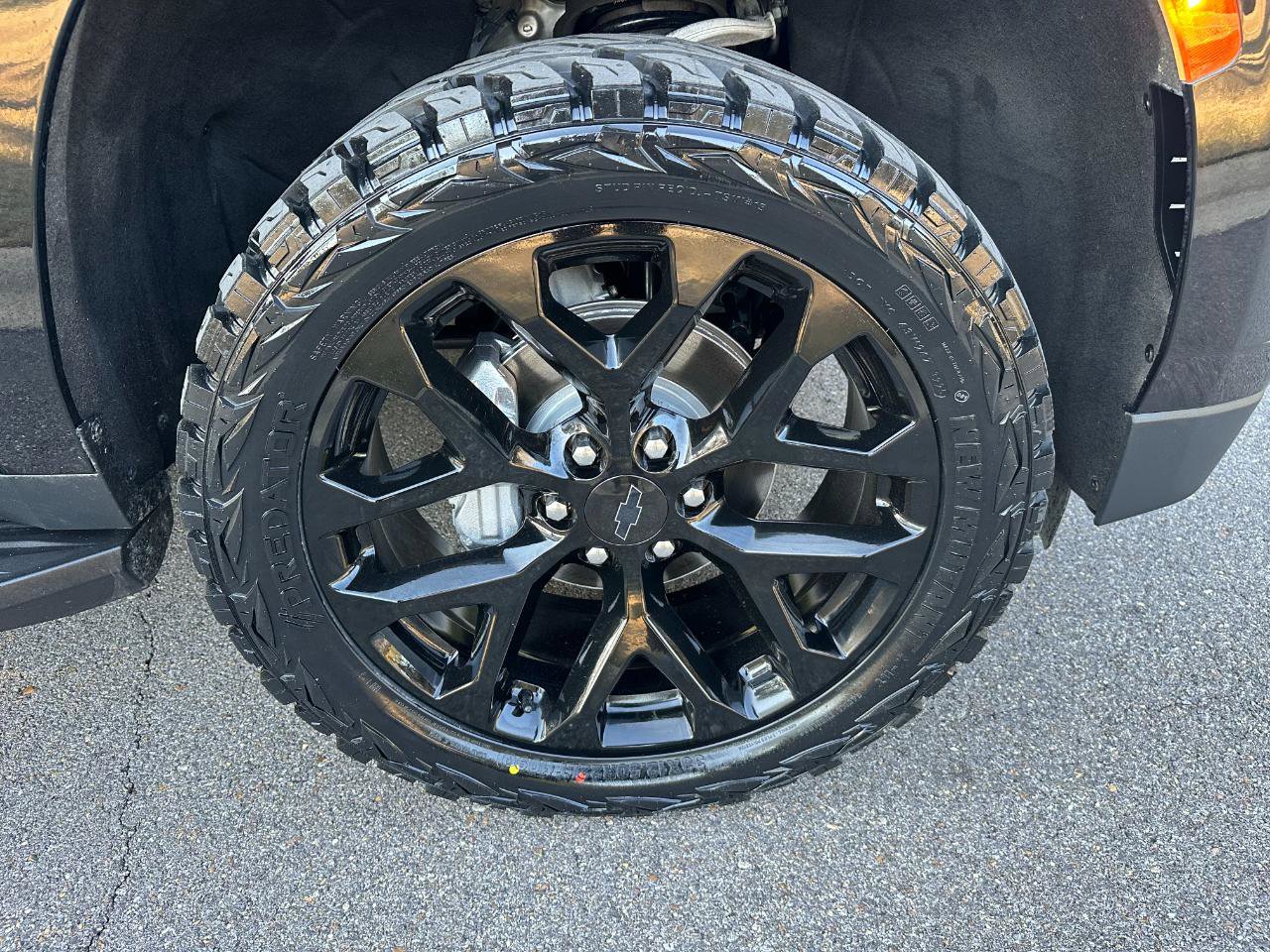 Used 2021 Chevrolet Tahoe LT w/ LT Signature Package image 63