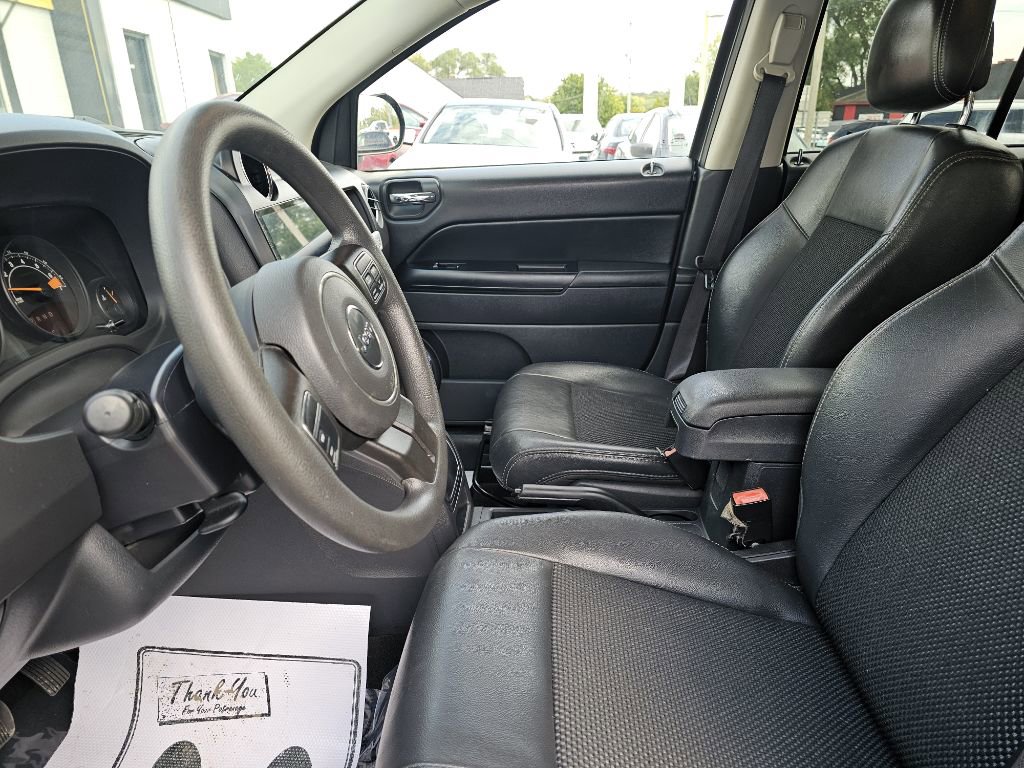 Used 2015 Jeep Compass Sport w/ Power Value Group image 23