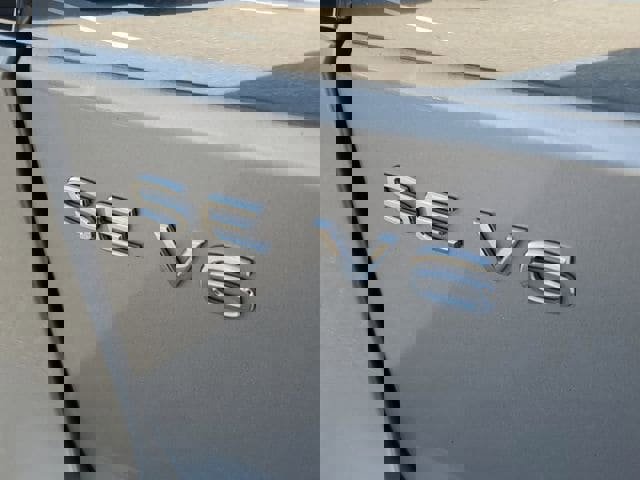 Certified 2023 Volkswagen Atlas SE image 6