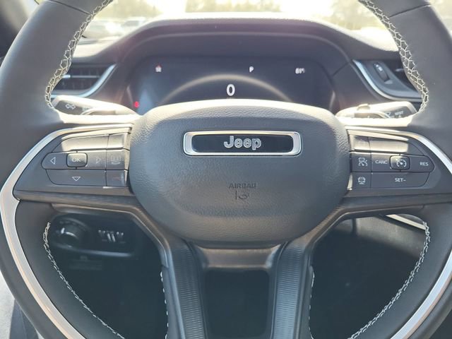 New 2026 Jeep Grand Cherokee L Laredo image 11