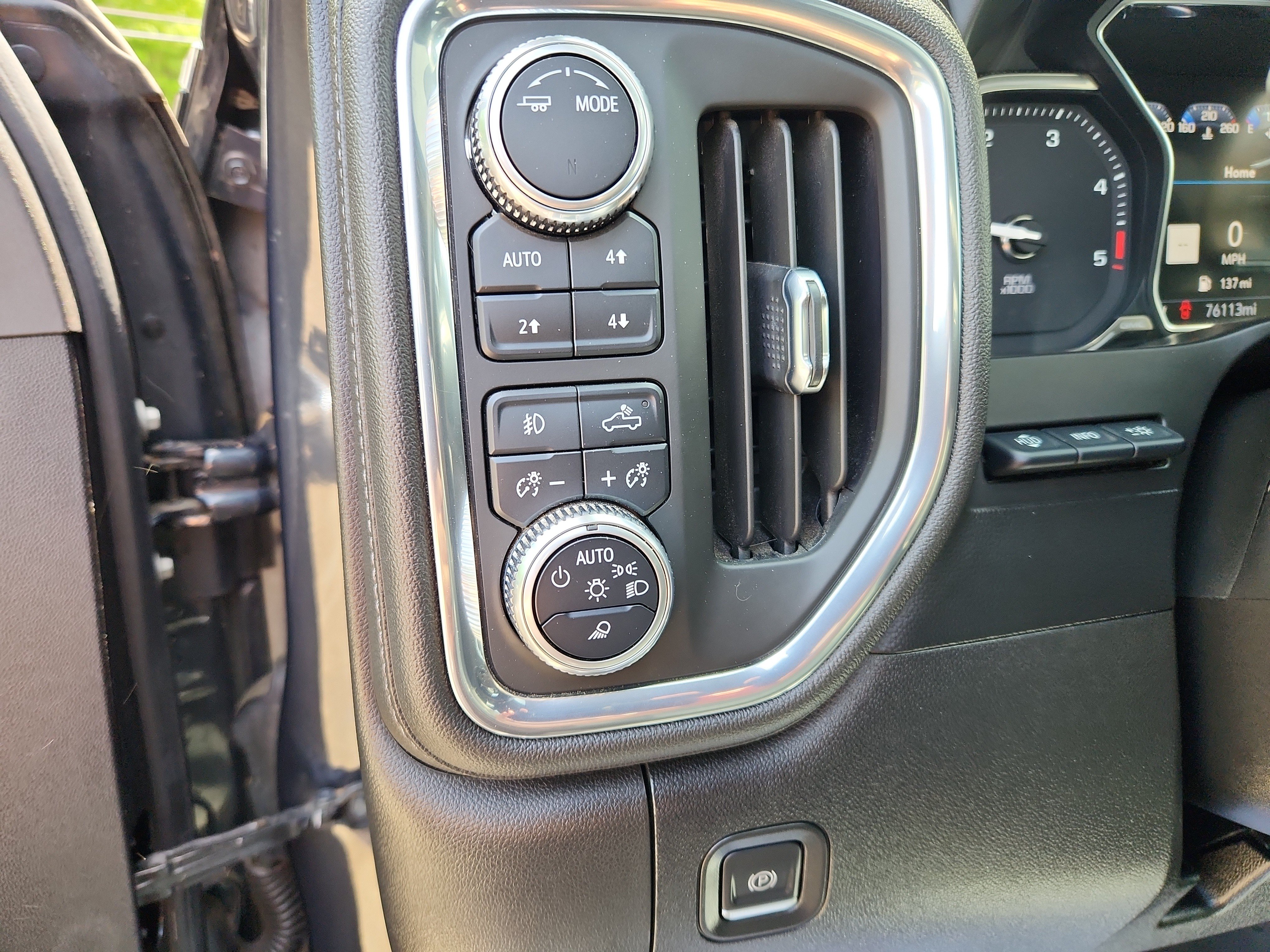 Used 2021 GMC Sierra 2500 Denali w/ Denali Ultimate Package AWD/4WD image 19