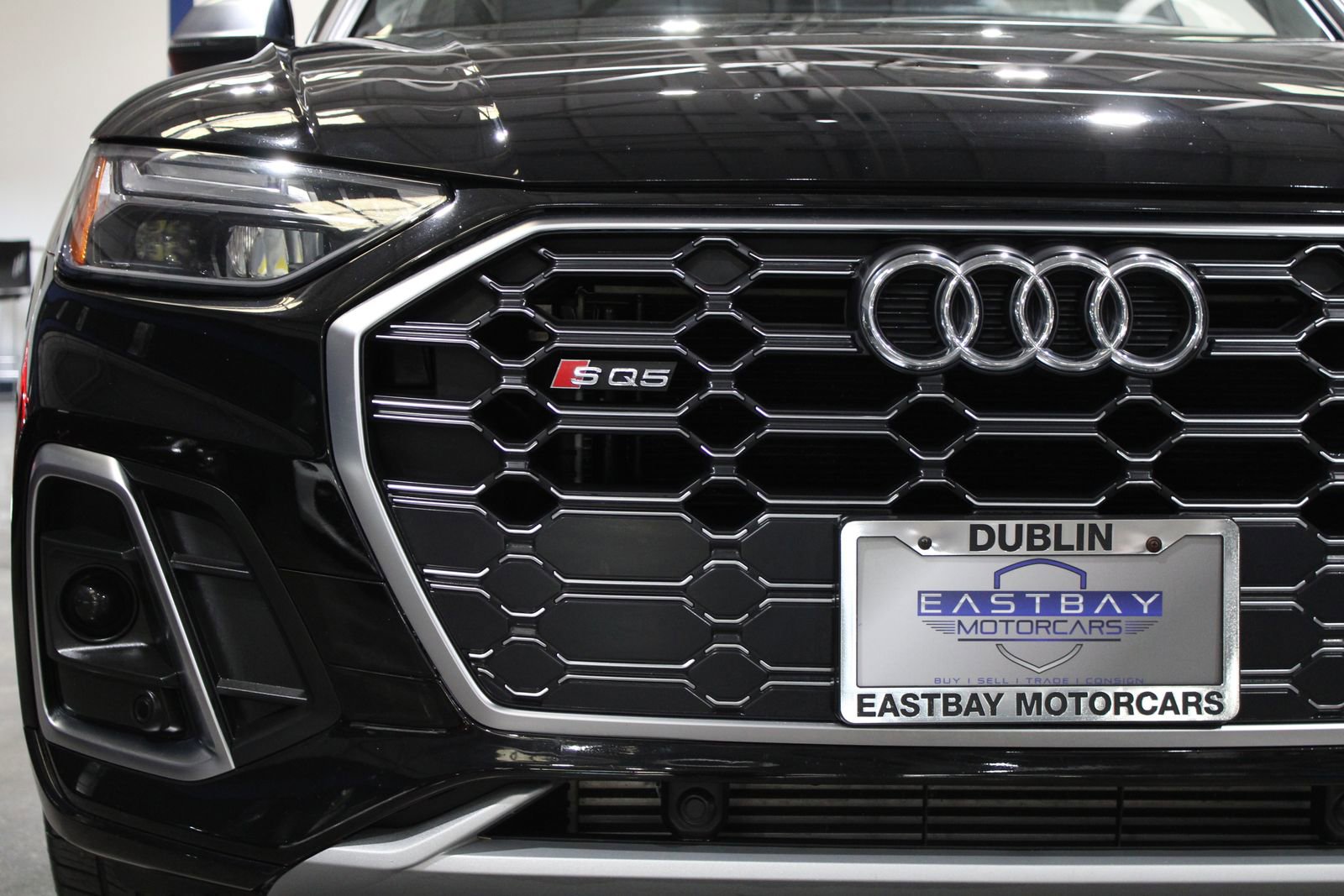 Used 2022 Audi SQ5 Premium w/ Convenience Package image 8