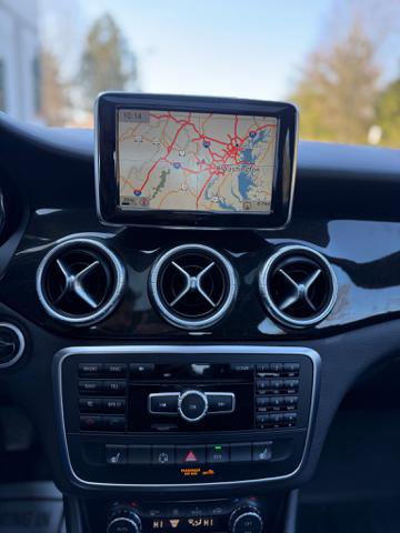 Used 2014 Mercedes-Benz CLA 250 4MATIC image 14