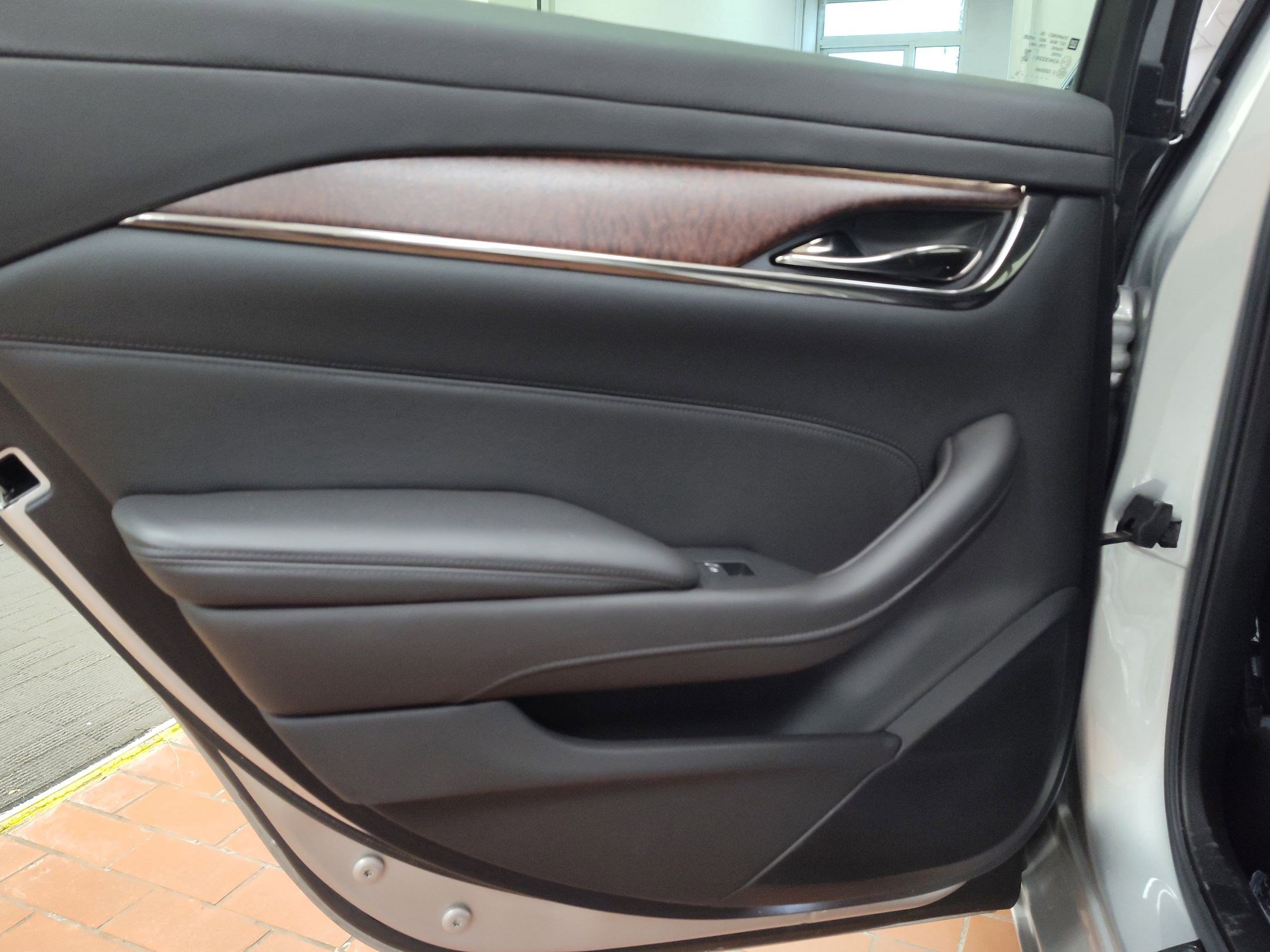 Used 2019 Cadillac CTS Luxury image 24