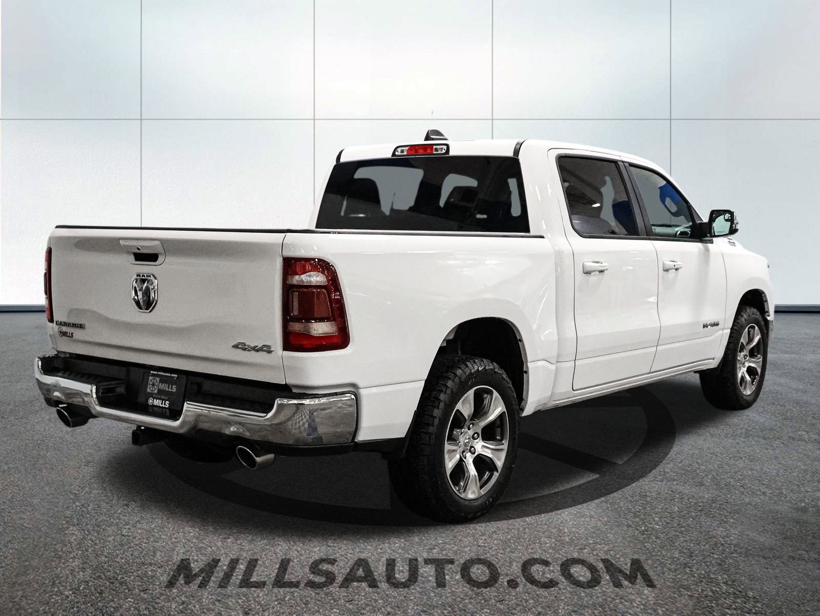 Used 2023 RAM 1500 Laramie image 8
