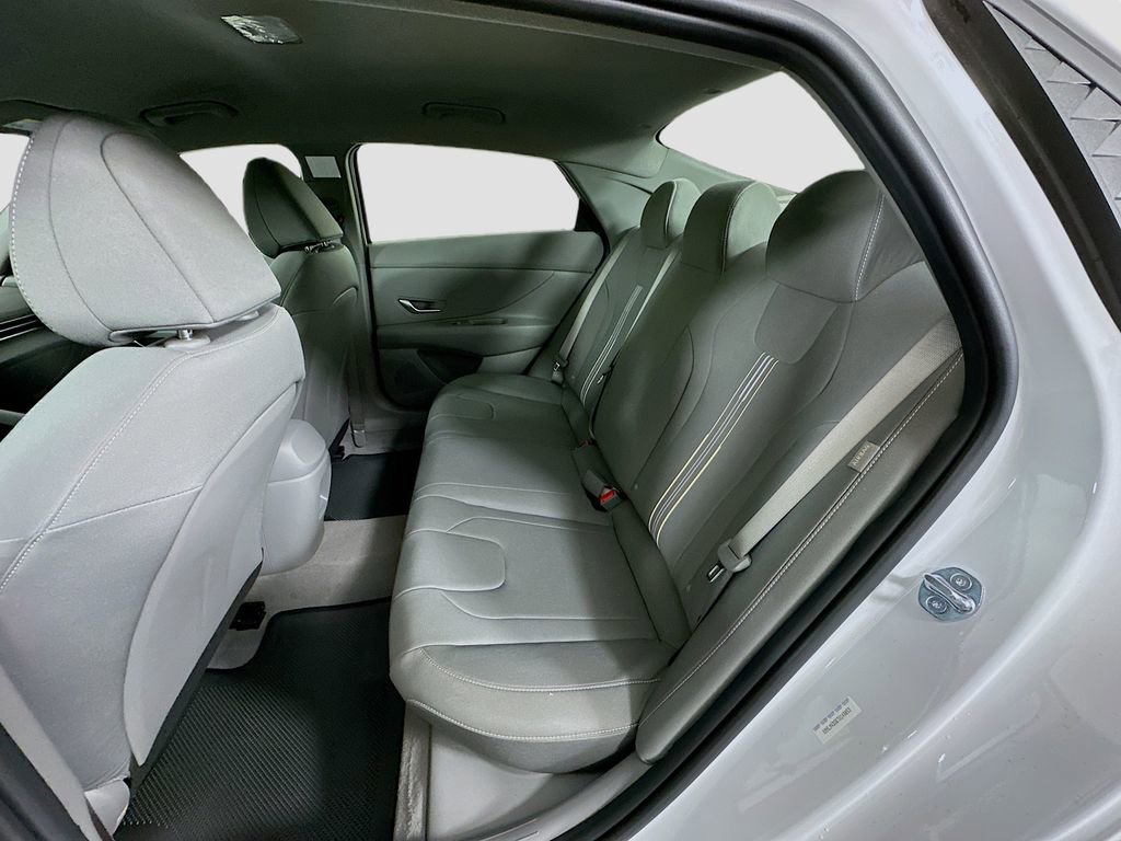 New 2026 Hyundai Elantra Sport image 16