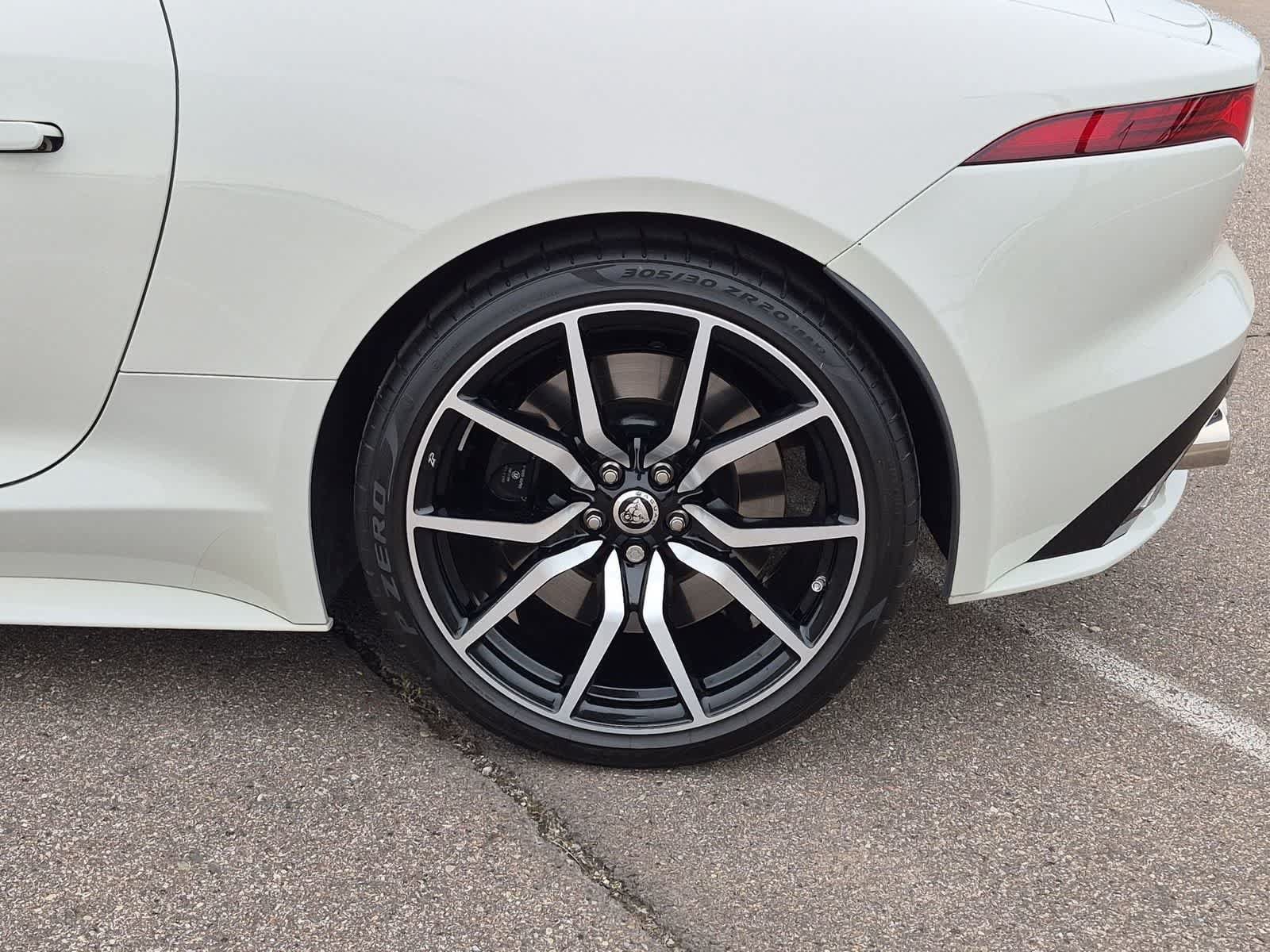 Used 2024 Jaguar F-TYPE R AWD/4WD image 14