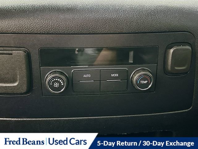 Used 2020 GMC Yukon SLE w/ SLE Value Package image 28