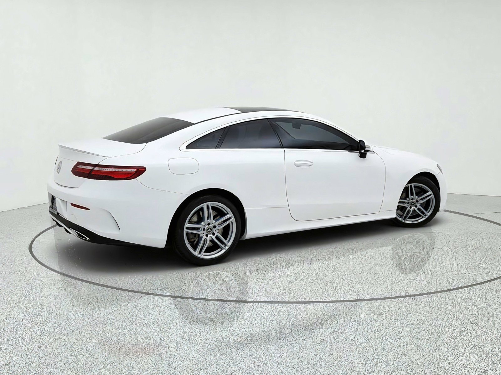 Used 2019 Mercedes-Benz E 450 Coupe image 8