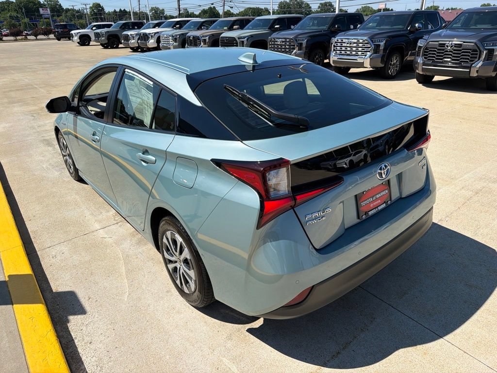 Used 2022 Toyota Prius XLE w/ Advanced Technology Package AWD/4WD image 7
