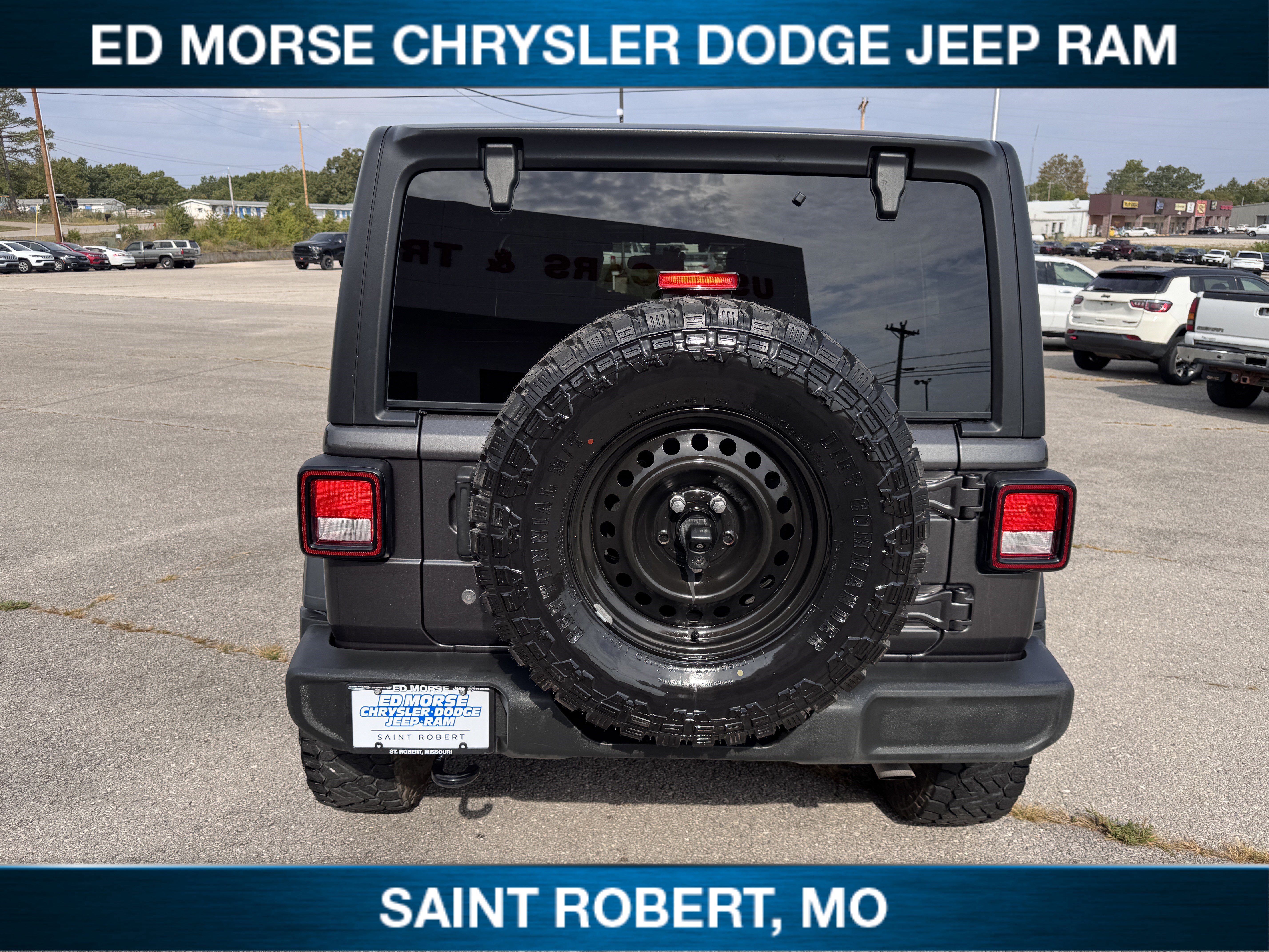 Used 2018 Jeep Wrangler Unlimited Sport S image 3