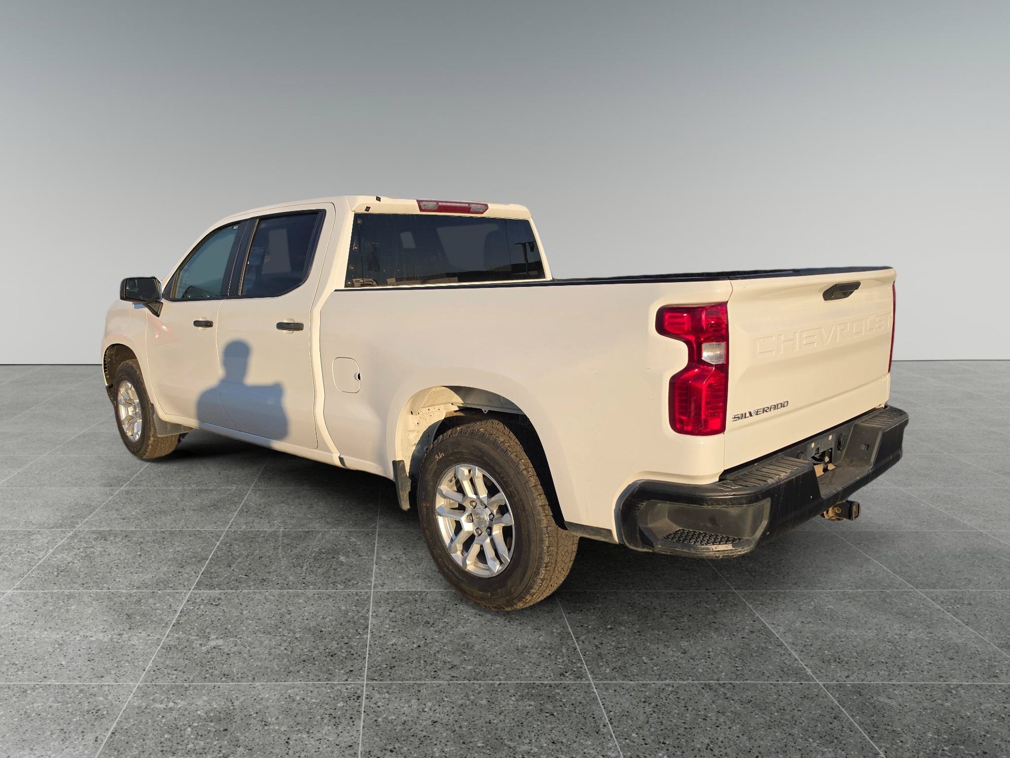 Used 2023 Chevrolet Silverado 1500 W/T w/ WT Value Package AWD/4WD image 4