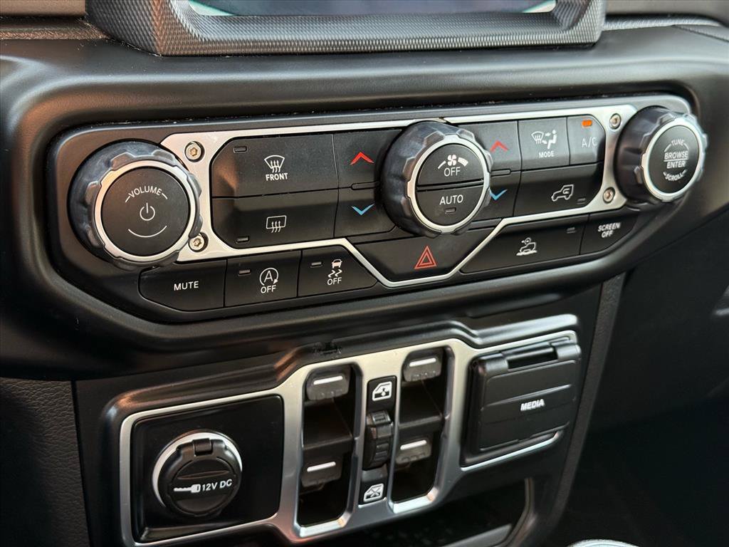 Used 2021 Jeep Gladiator Sport AWD/4WD image 26