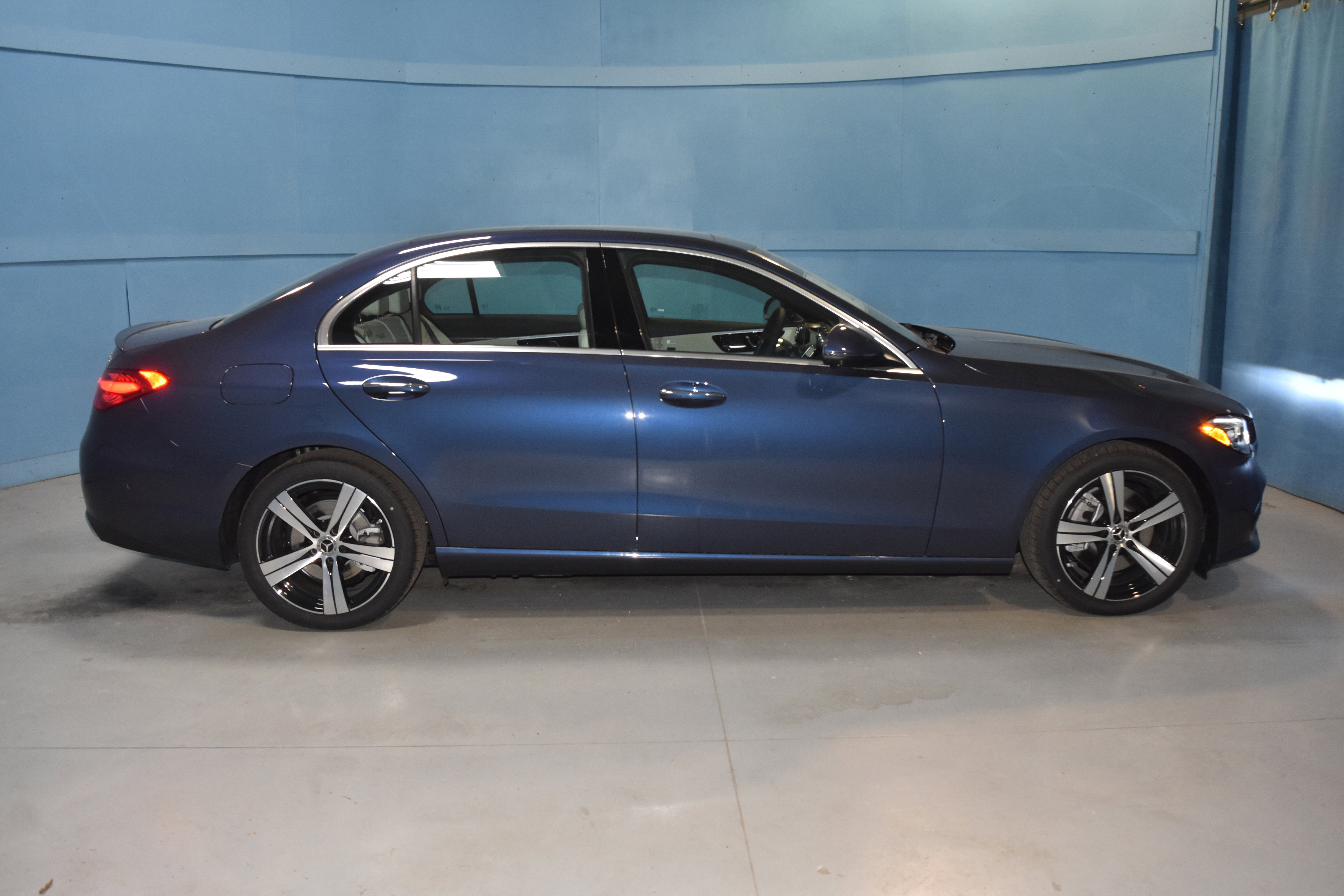New 2026 Mercedes-Benz C 300 4MATIC Sedan image 17
