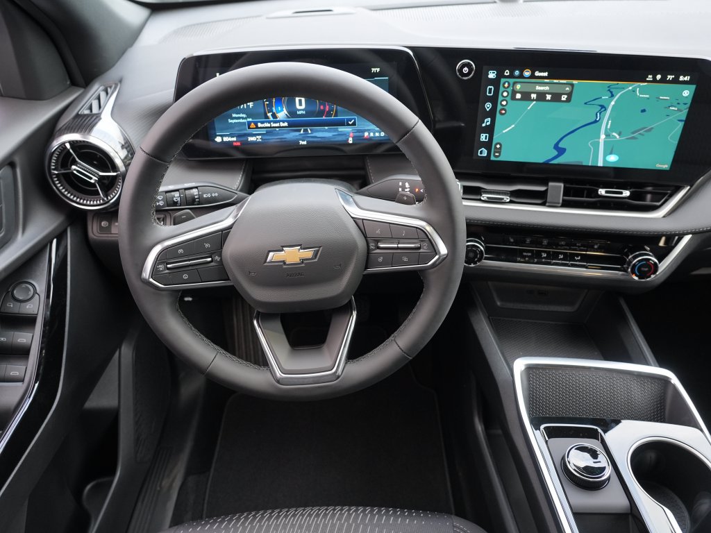New 2027 Chevrolet Equinox LT AWD/4WD image 11