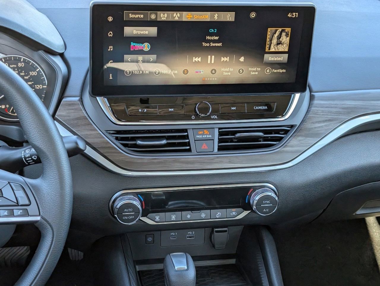 New 2025 Nissan Altima 2.5 SV w/ SV Special Edition Package FWD image 11