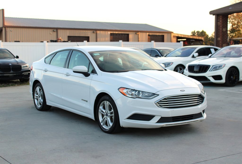 Used 2018 Ford Fusion S image 9