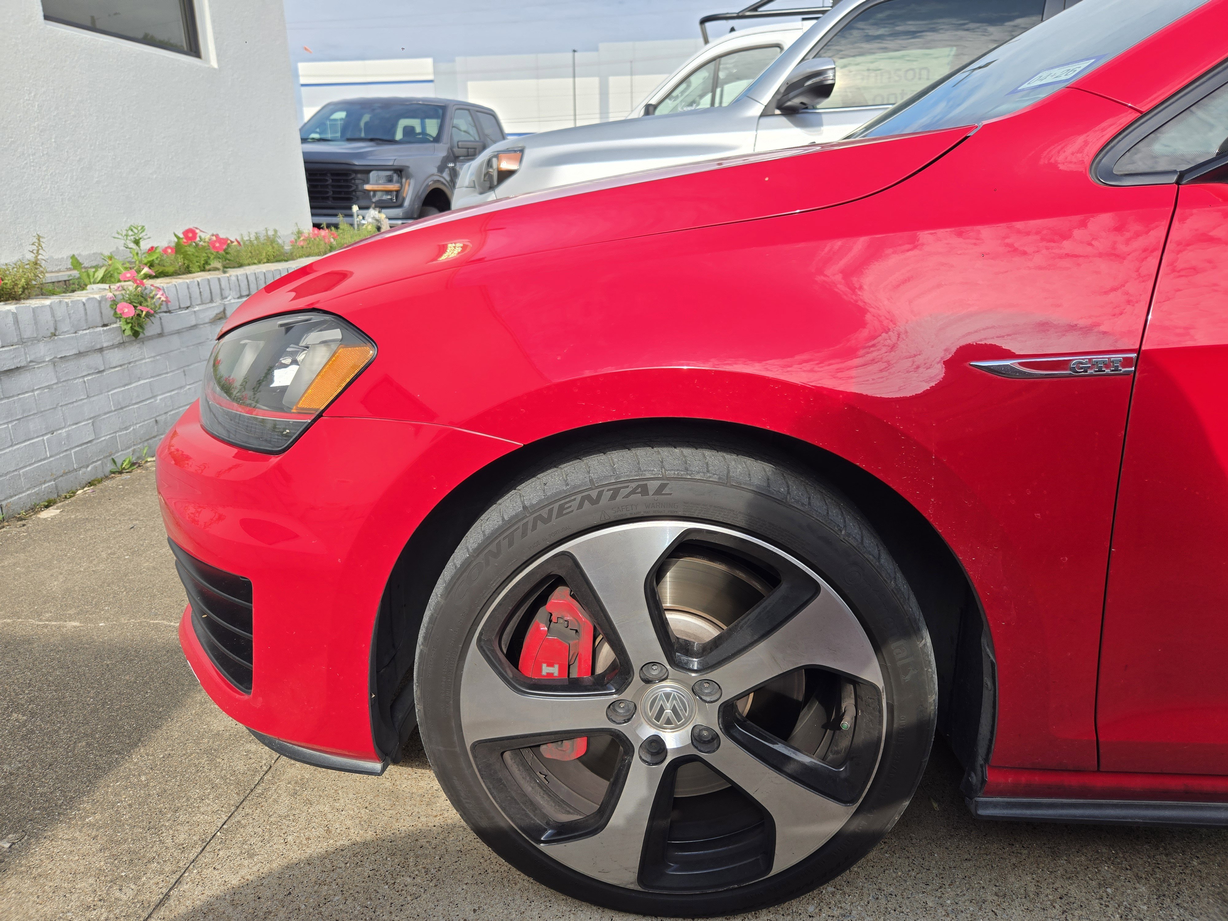 Used 2016 Volkswagen GTI Autobahn w/ Lighting Package (SEL) FWD image 8