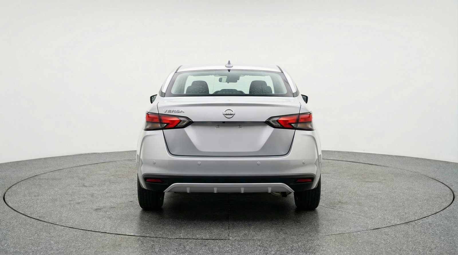 Used 2025 Nissan Versa SV image 7