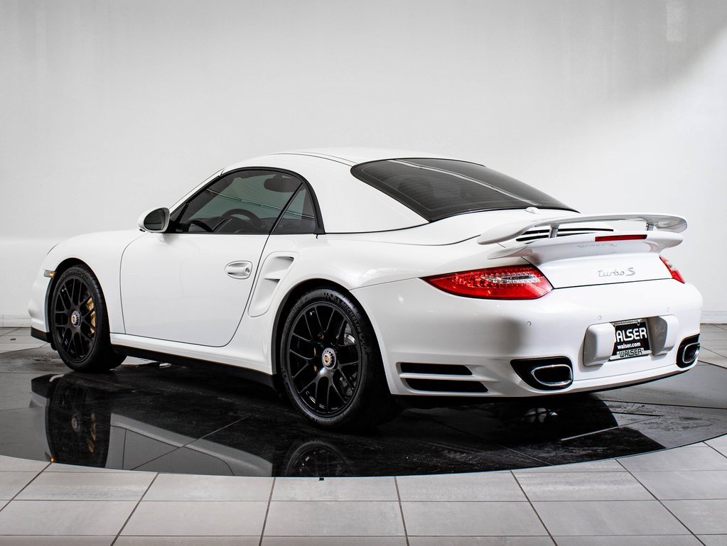 Used 2012 Porsche 911 Turbo S image 3