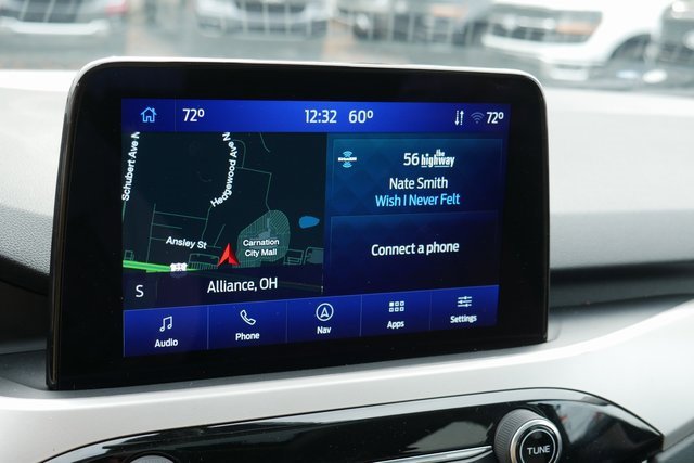 Used 2022 Ford Escape SE w/ SE Sport Appearance Package image 22