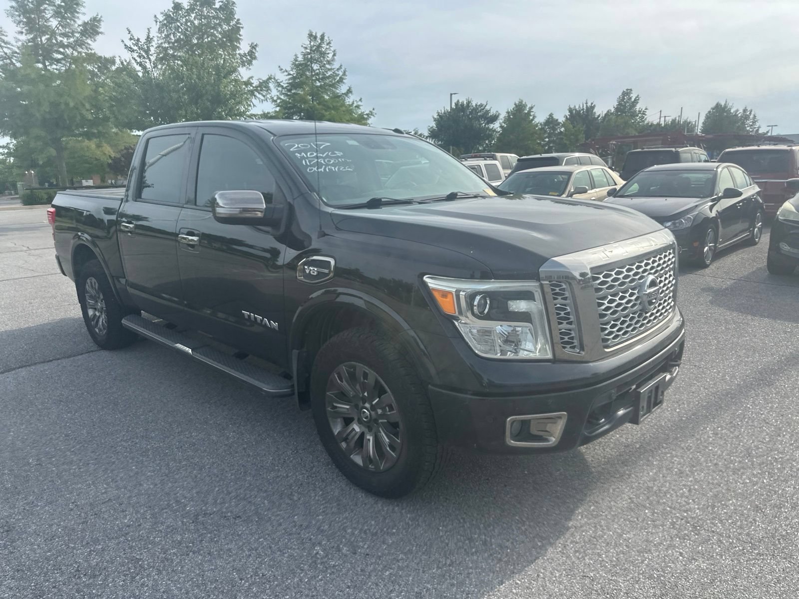 Used 2017 Nissan Titan Platinum Reserve w/ Off-Road Package AWD/4WD image 3