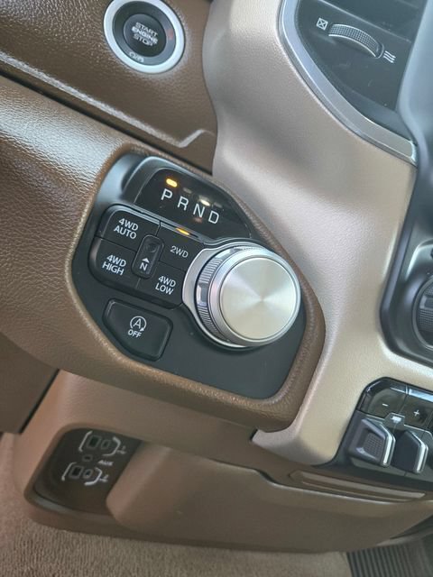 Used 2021 RAM 1500 Laramie AWD/4WD image 16