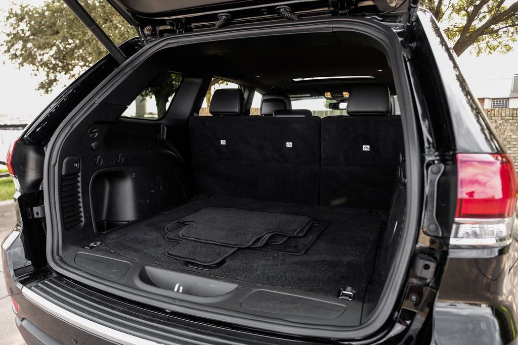 Used 2022 Jeep Grand Cherokee Limited w/ Tech Group image 63