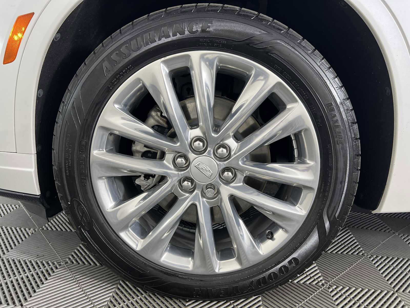 Used 2021 Cadillac XT6 Premium Luxury AWD/4WD image 21