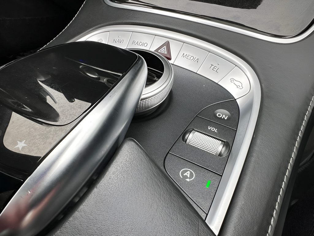Used 2015 Mercedes-Benz S 63 AMG 4MATIC Sedan image 63