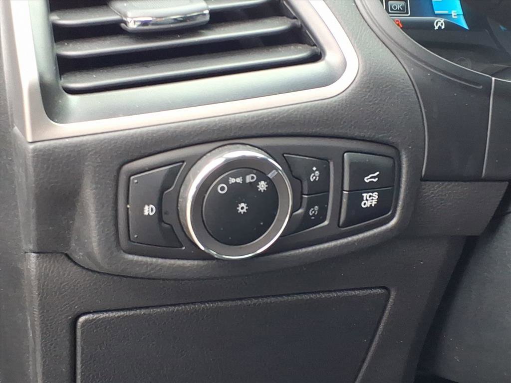 Used 2024 Ford Edge SEL w/ Convenience Package image 15