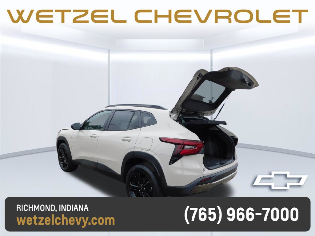 New 2026 Chevrolet Trax ACTIV w/ Sunroof Package FWD image 22