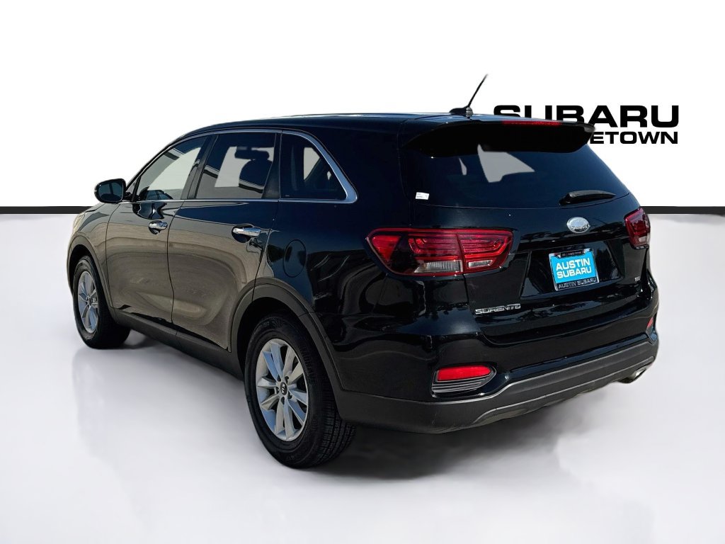 Used 2019 Kia Sorento L FWD image 5