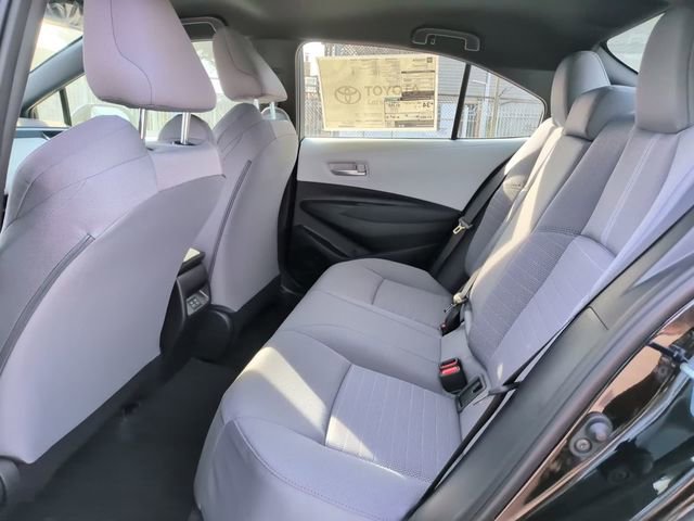 Used 2026 Toyota Corolla SE w/ SE Package image 10
