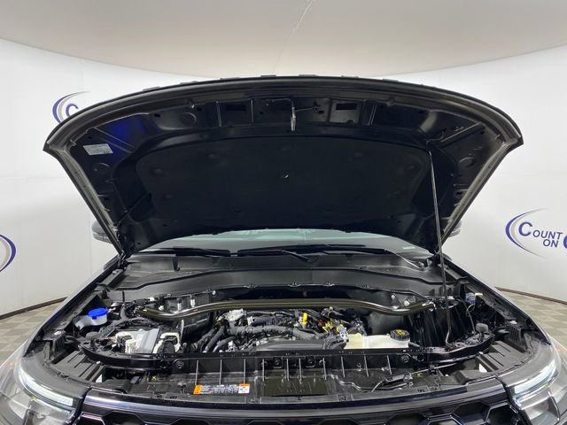 Used 2025 Ford Explorer ST-Line w/ ST-Line Street Pack image 25