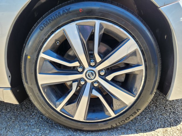 Certified 2019 Nissan Maxima 3.5 SV w/ Floor Mat Group FWD image 20