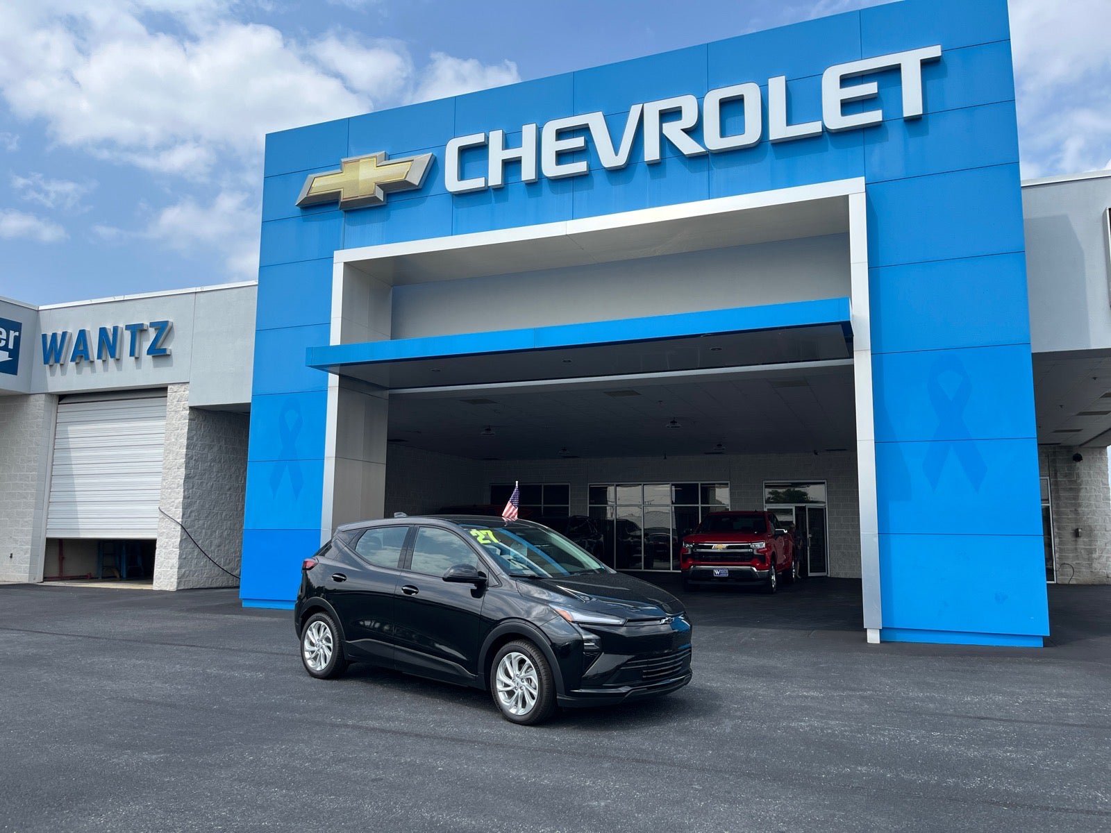 New 2027 Chevrolet Bolt LT w/ Comfort Package FWD image 1