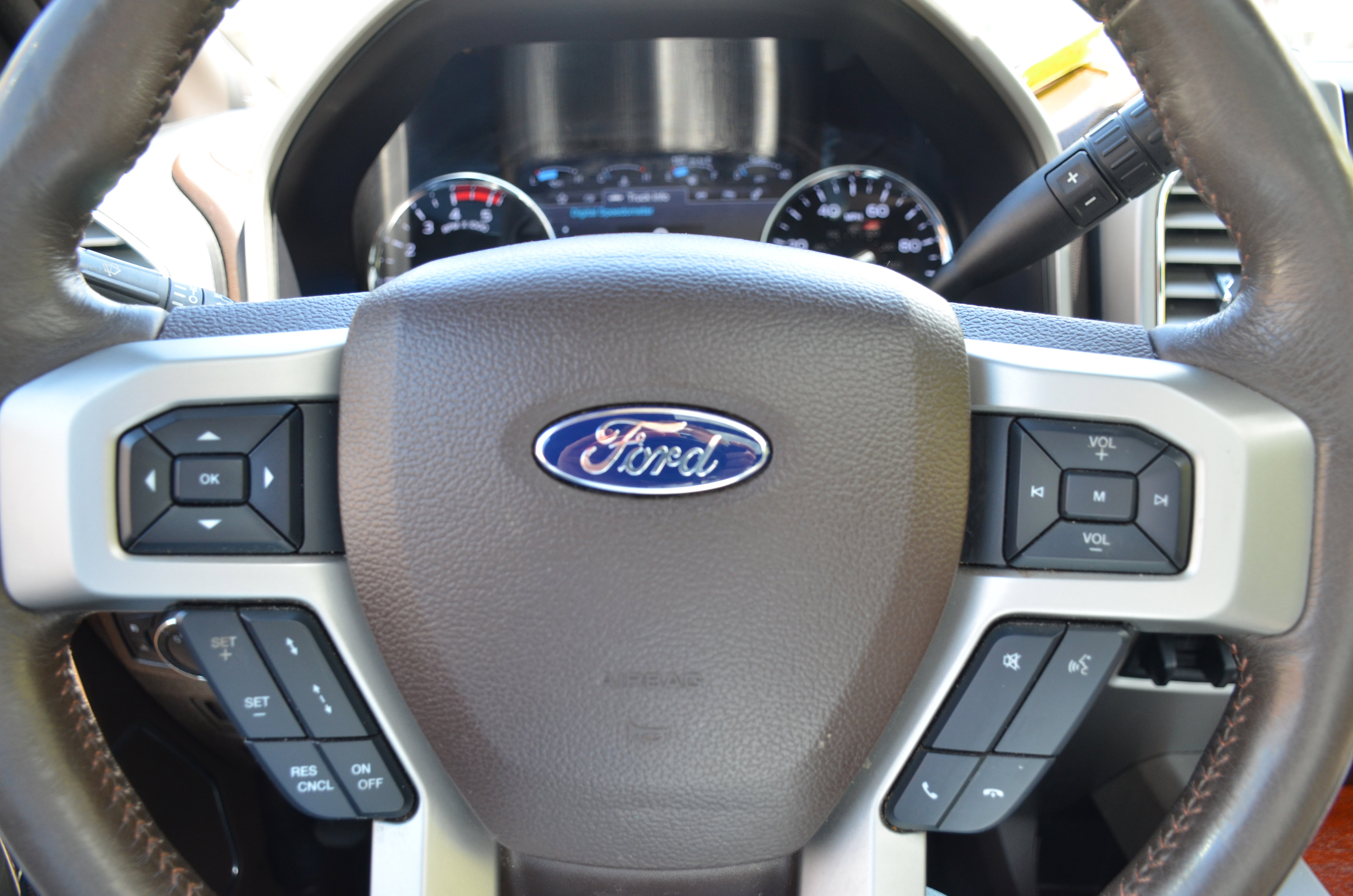 Used 2017 Ford F250 King Ranch w/ King Ranch Ultimate Package AWD/4WD image 43