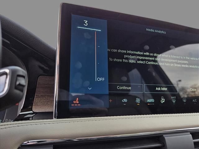 New 2026 Lincoln Corsair Grand Touring w/ Rear Removable Package Tray AWD/4WD image 9