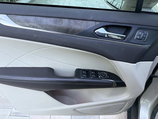 Used 2017 Lincoln MKC Reserve image 9