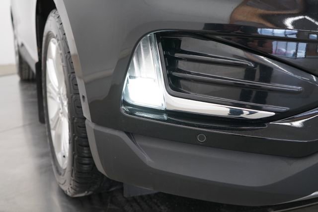 Used 2020 Ford Edge Titanium w/ Equipment Group 301A image 82