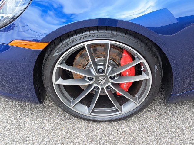 Used 2023 Porsche 911 Carrera S RWD image 14