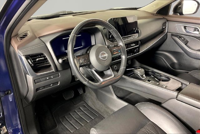 Used 2022 Nissan Rogue Platinum w/ Head-Up Display Package FWD image 15