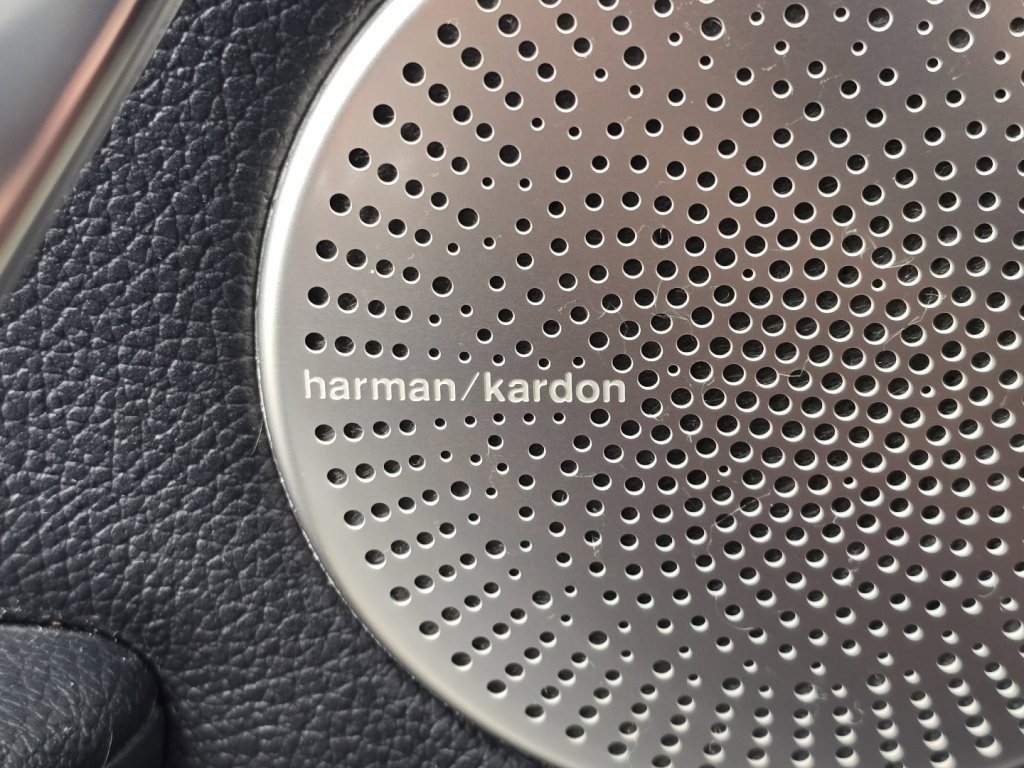 Used 2022 Kia Stinger GT-Line w/ Sun & Sound Package image 24